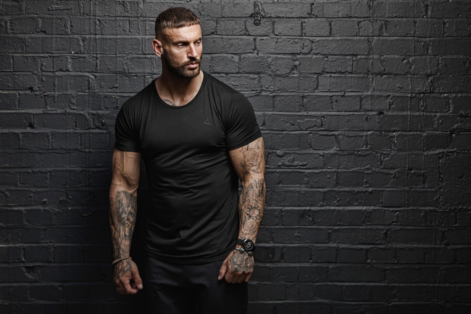 Stealth tee in black